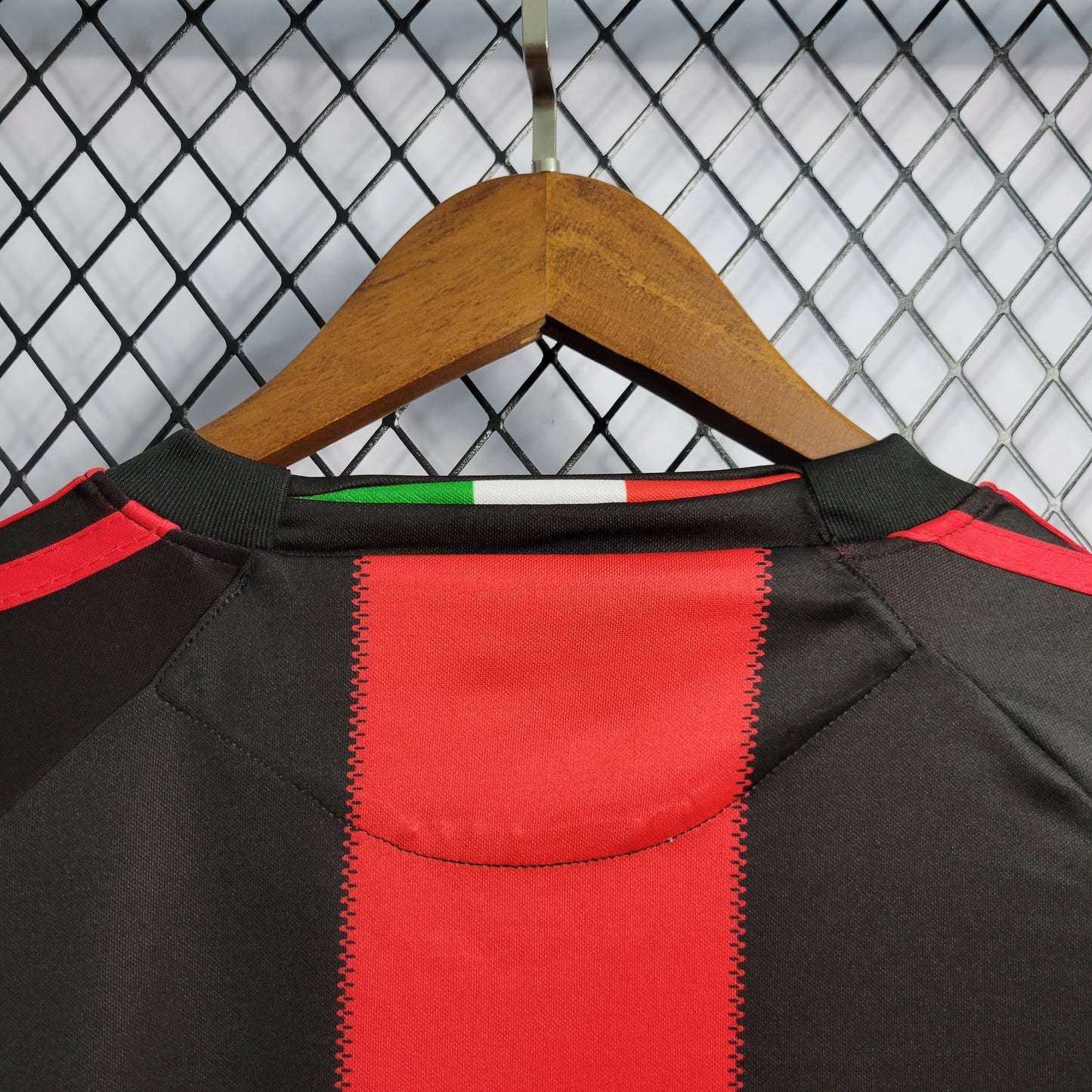 Retro 2010/11 AC Milan hemmatröja