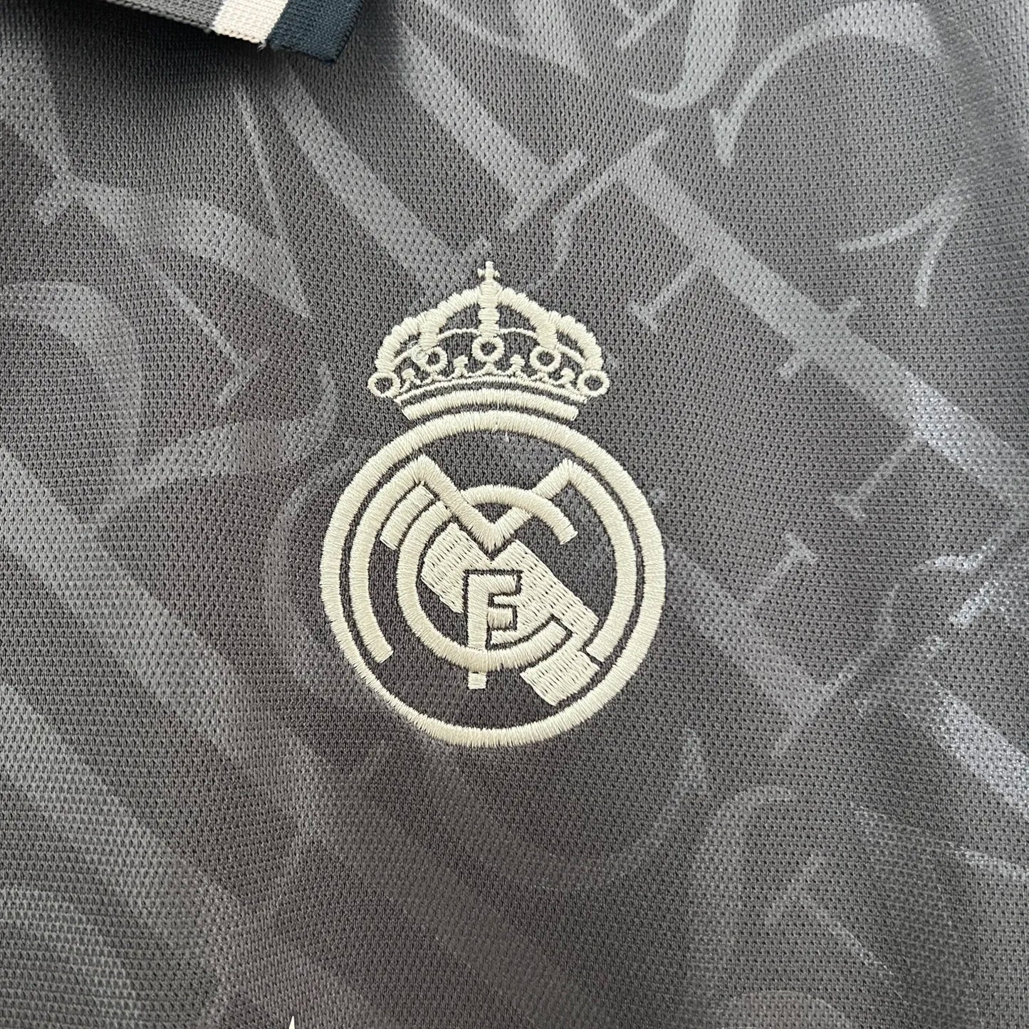 Real Madrid tredje tröja 2024/25