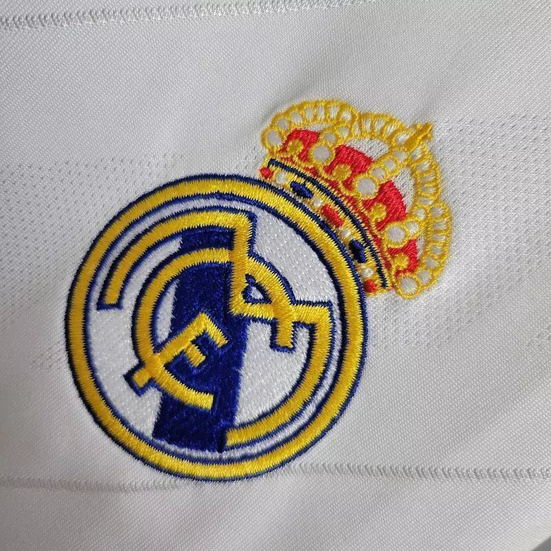 Retro 2017/18 Real Madrid Home Shirt