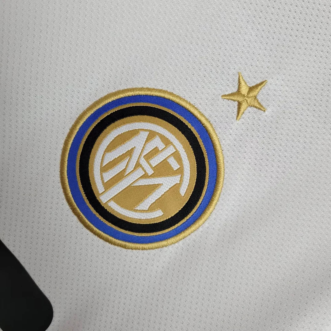 Retro 2010/11 Inter Milan Away Shirt