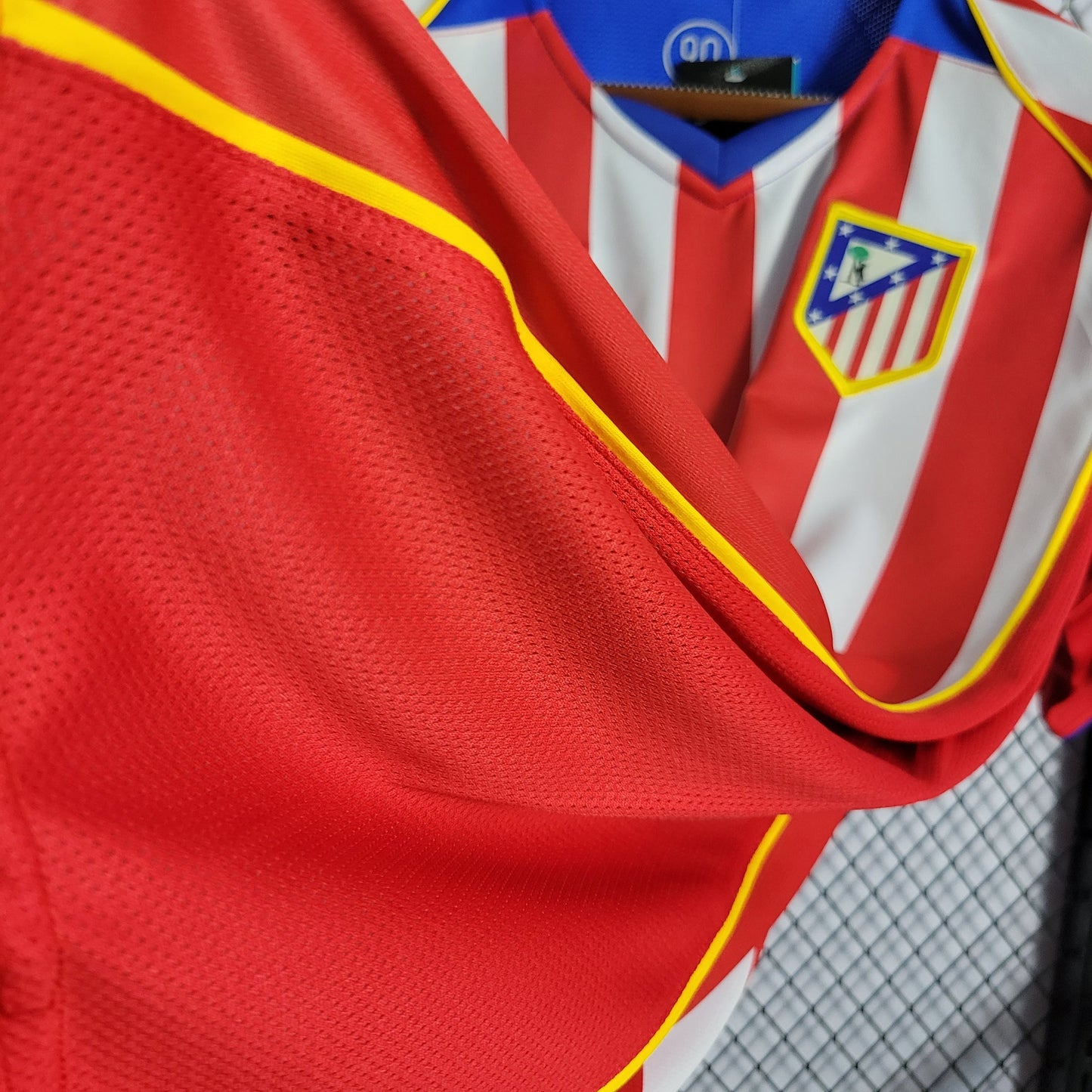 Retro 2004/05 Atletico Madrid SPIDER-MAN 2 Home Special Edition Shirt