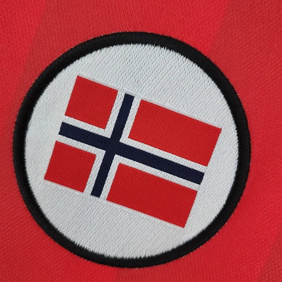 Retro Norway 1998/99 Home Shirt