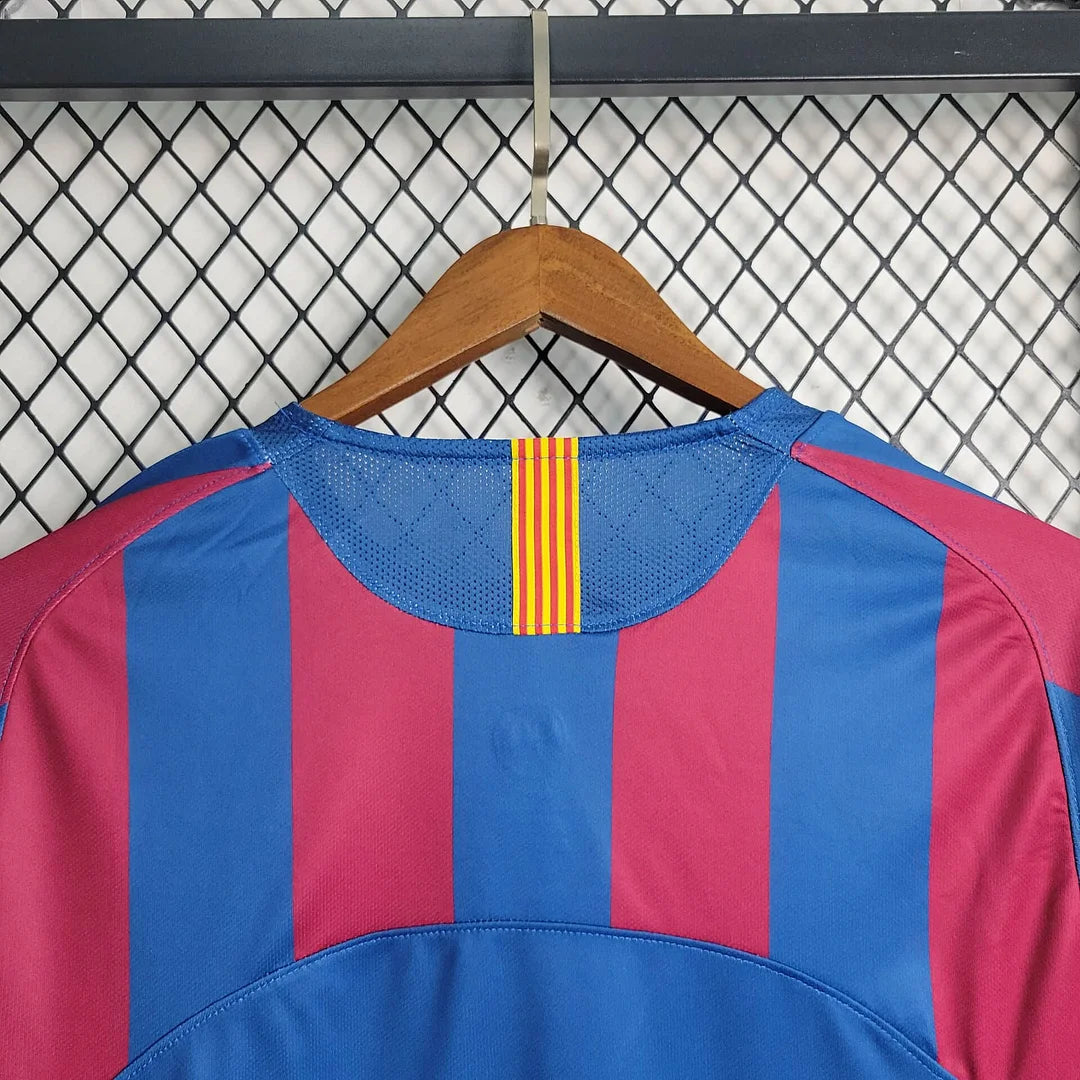 Retro 2005/06 FC Barcelona hemmatröja långärmad