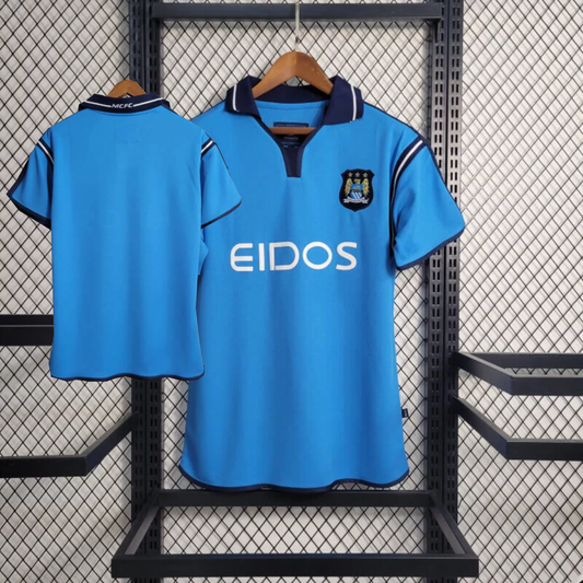 Retro 2001/02 Manchester City Home Shirt