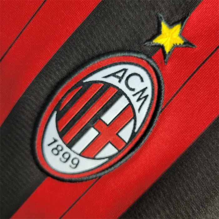 Retro 2013/14 AC Milan Home Shirt