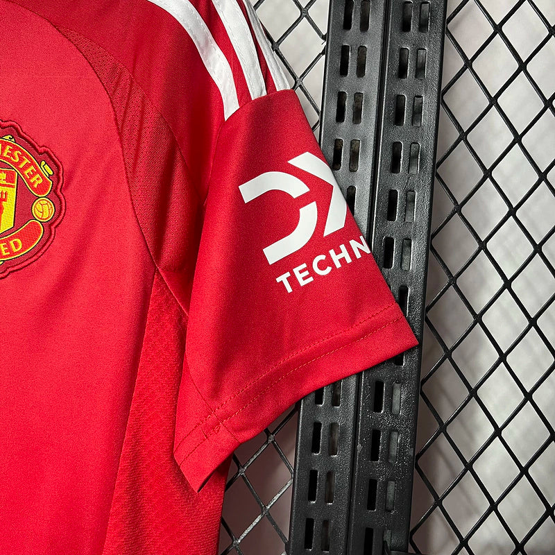 Manchester United Home Shirt 2024/25