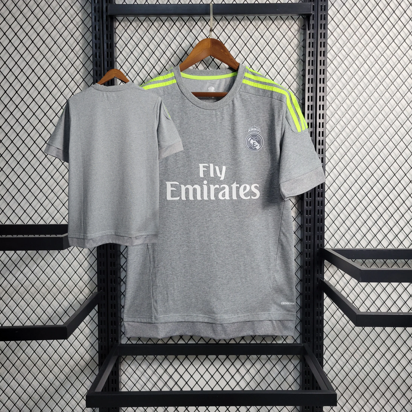 Retro 2015/16 Real Madrid Away Shirt