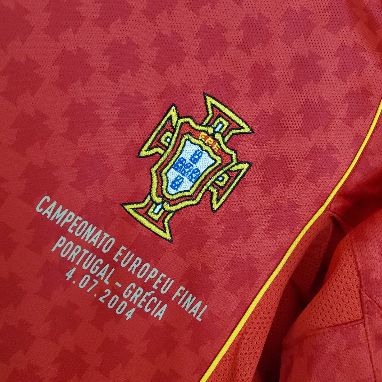 Retro Portugal Home Shirt 2004