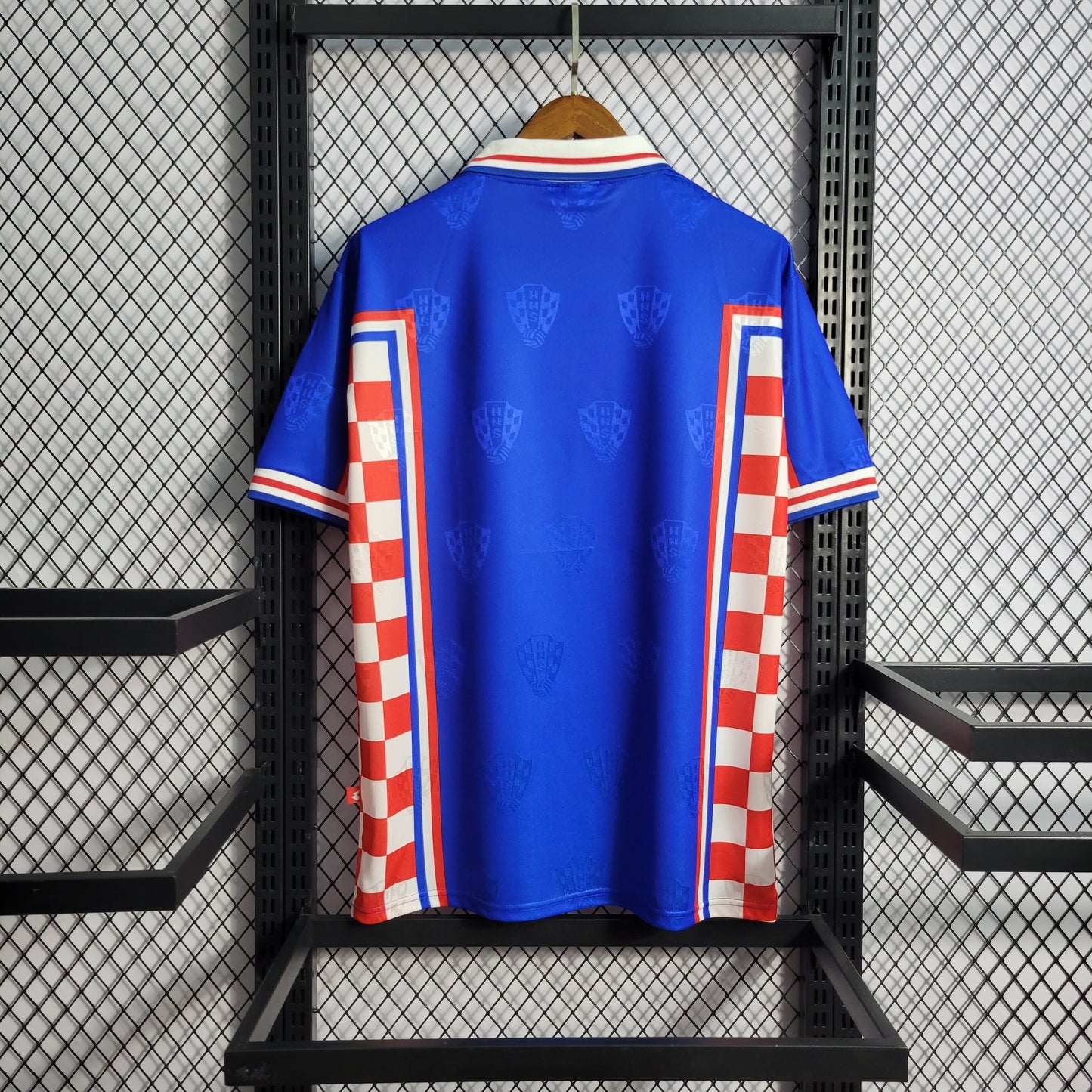 Retro 1998 Croatia Away Shirt