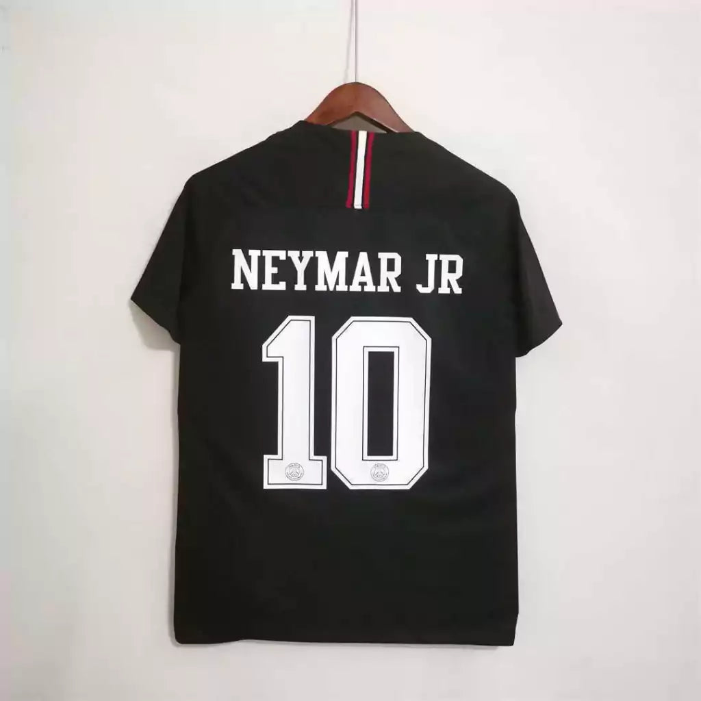 Retro 2018/19 PSG Black Edition