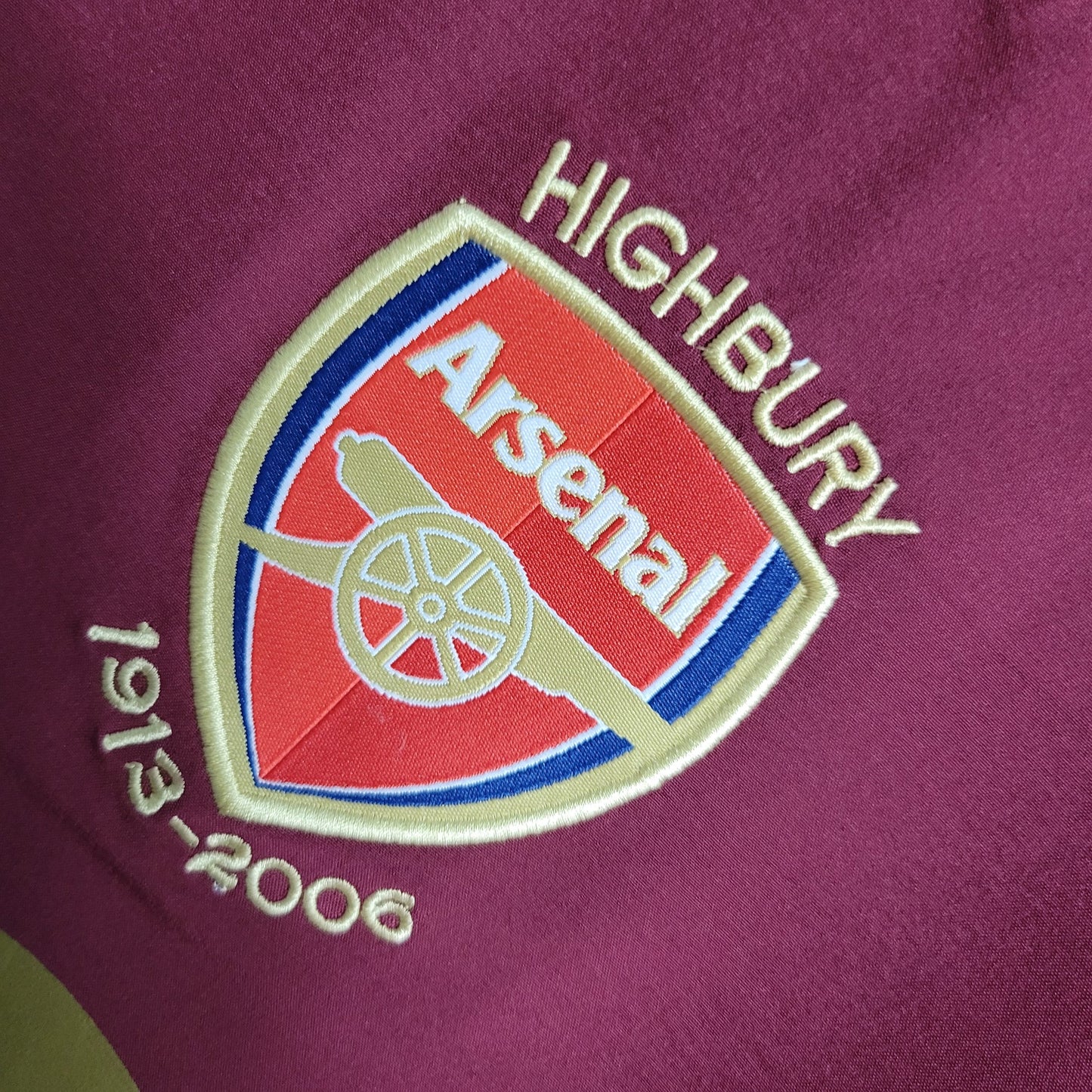 Retro 2005-2006 Arsenal hemmatröja