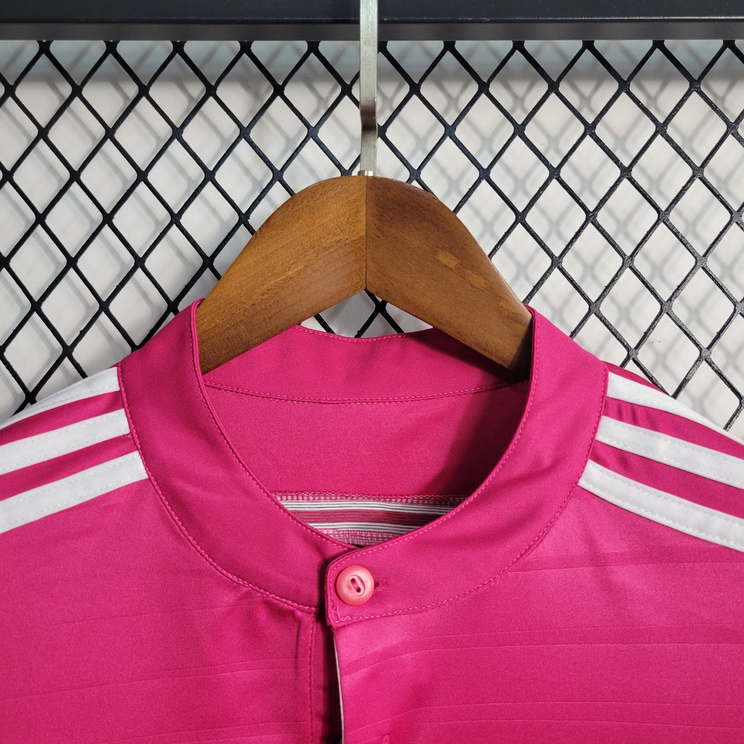 Retro 2014/15 Real Madrid Away Pink Shirt