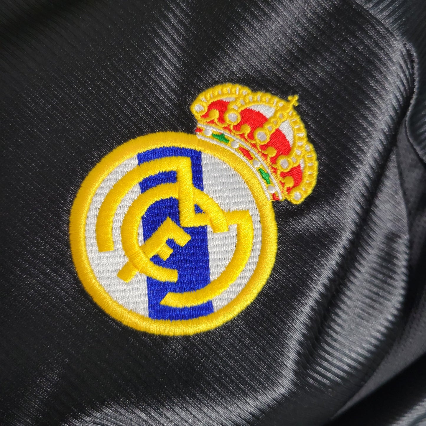 Retro 1999/01 Real Madrid svart bortatröja