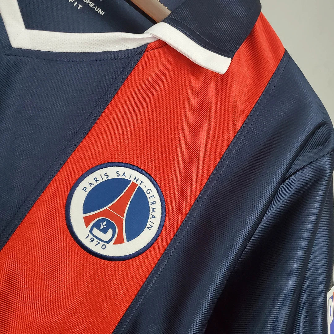 Retro 2001/02 PSG Home Shirt