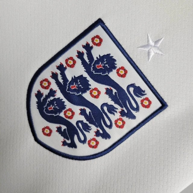 Englands hemmatröja 2024/25