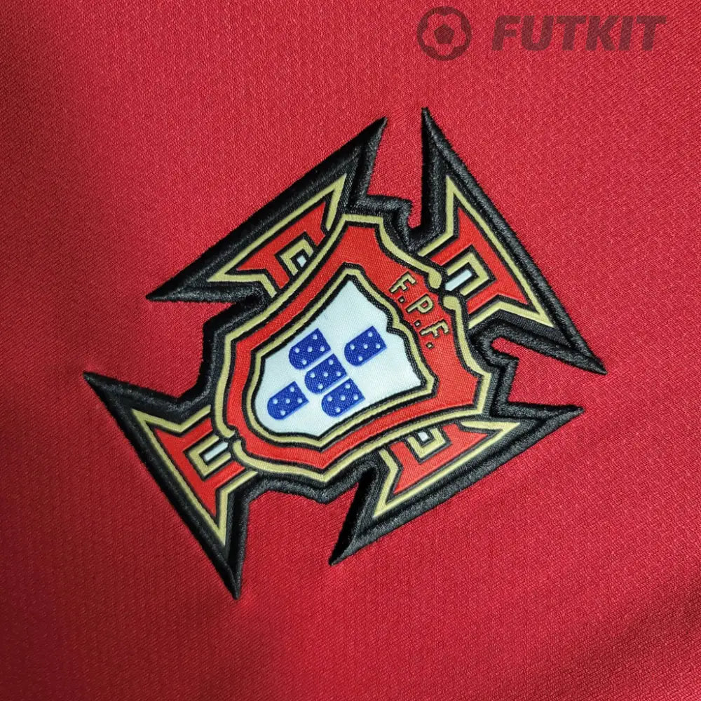 Retro Portugal Home Shirt 2006 Clothing